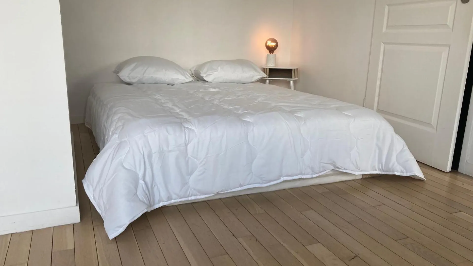 Cozy Bright Studio - Montmartre Lägenhet *