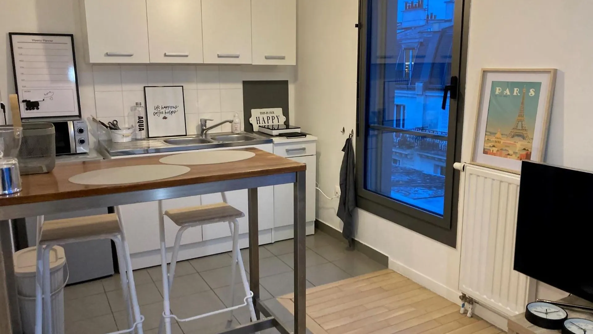 Apartment Cozy Bright Studio - Montmartre Paris