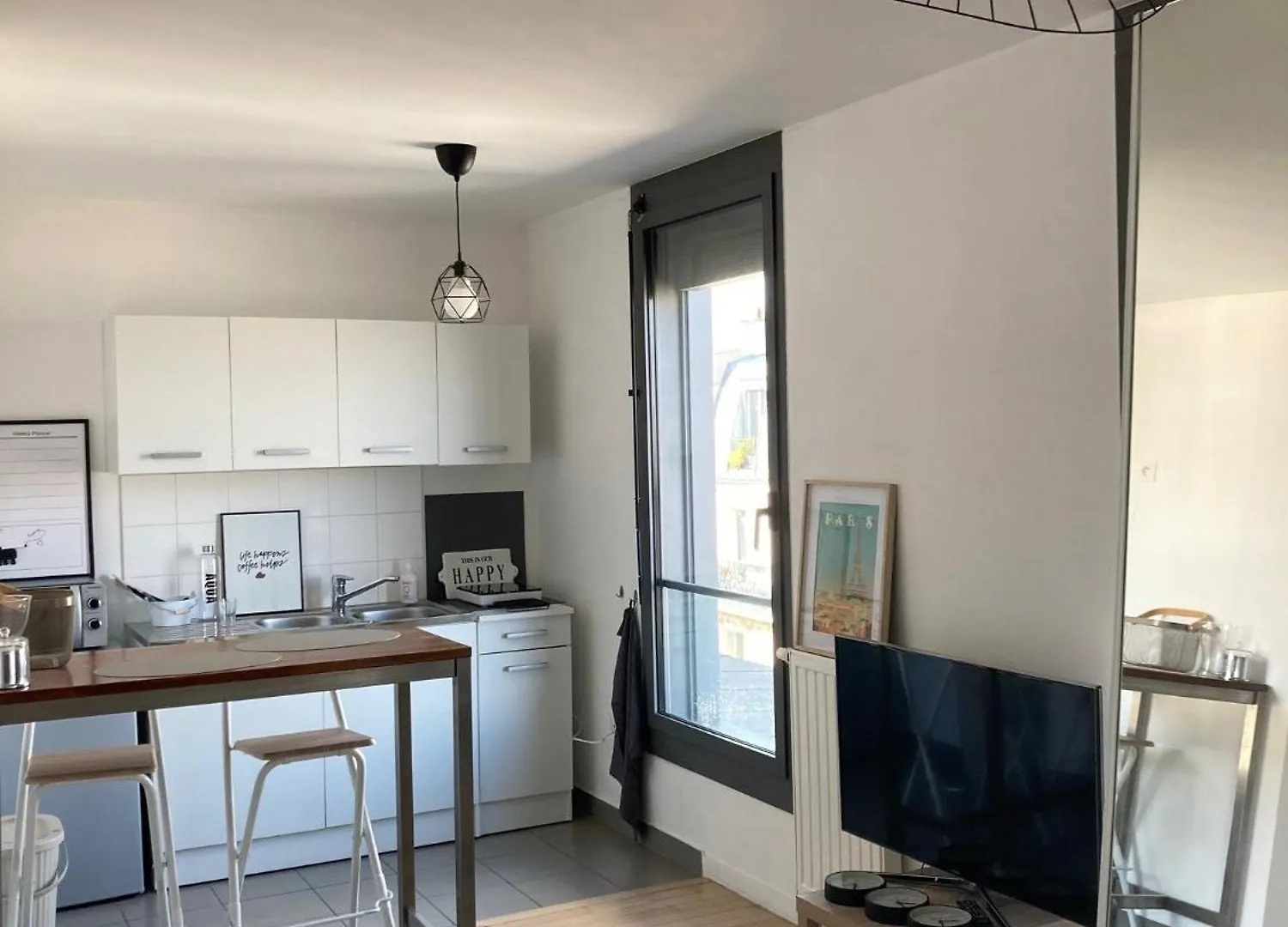 Apartment Cozy Bright Studio - Montmartre